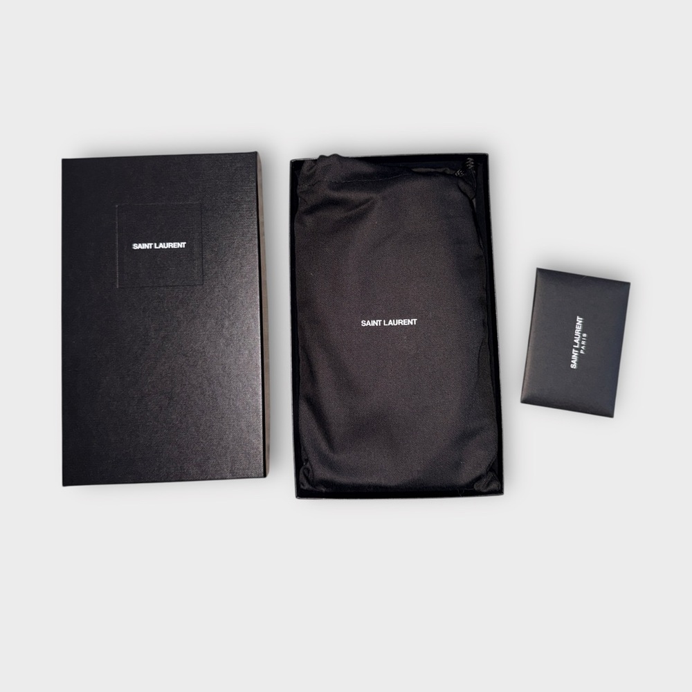 Saint Laurent YSL Grain de Poudre Wallet - ALL INCLUSIONS - Picture 14 of 16